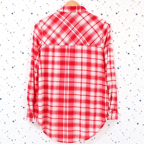 Knit Plaid Button Up Shirt Hi Lo Hem Red Off White - Picture 2 of 8